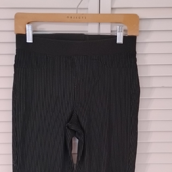 No Boundaries Black High-Rise Leggings - Picture 3 of 6